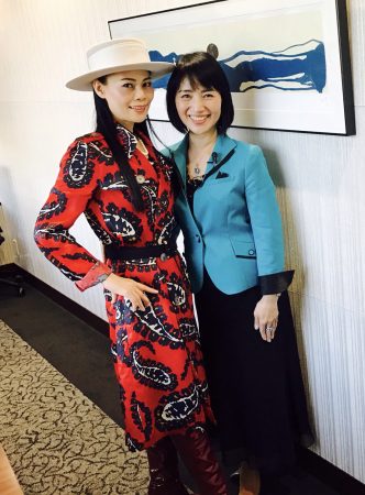 政近準子さんと朝倉千恵子